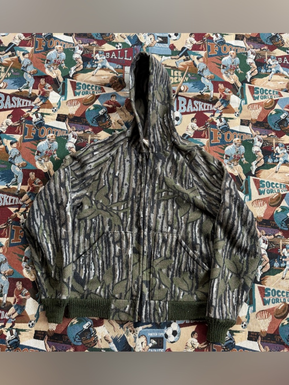 Vintage 90s Men’s Walls Green Camo Fleece Zip Up Jacket